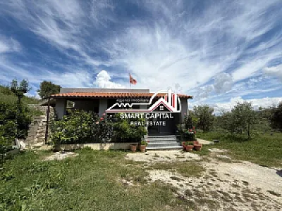 Shtëpi Private në Shitje – 100m² – 150,000€ – Vlorë – I mirë — Vlorë - Foto 1