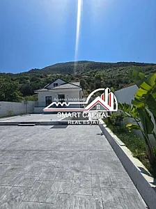 Vilë Moderne me Pishinë në Shitje – 345,000€ – Vlorë — Vlorë - Foto 2
