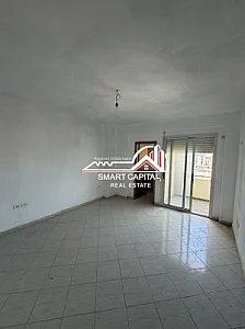Apartament 2+1+2 në Shitje – 13.5M Lek – Vlorë – I mirë — Vlorë - Foto 4