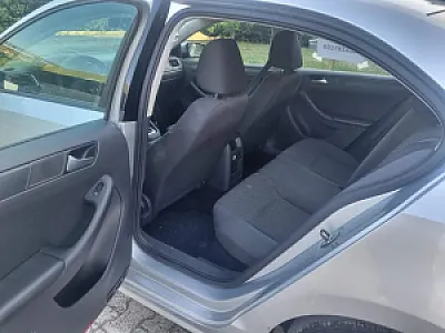 Volkswagen Jetta 2014 ekonomike – 5,500 Lek – Durrës — Durrës - Foto 8