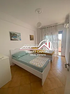 Apartament 2+1+2 me Qira – 60,000 Lek – Vlorë – I mirë — Vlorë - Foto 4
