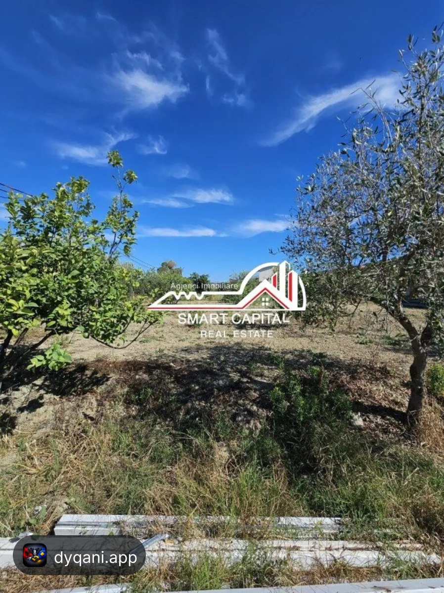 Tokë 1100 m² në Shitje – Potencial – 140,000€ – Vlorë — Vlorë - Foto 2