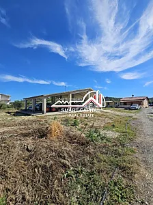 Tokë 1100 m² në Shitje – Potencial – 140,000€ – Vlorë — Vlorë - Foto 4