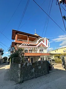 Vilë 2+1 në Shitje – Ish-Fusha – 225,000€ – I mirë — Vlorë - Foto 1
