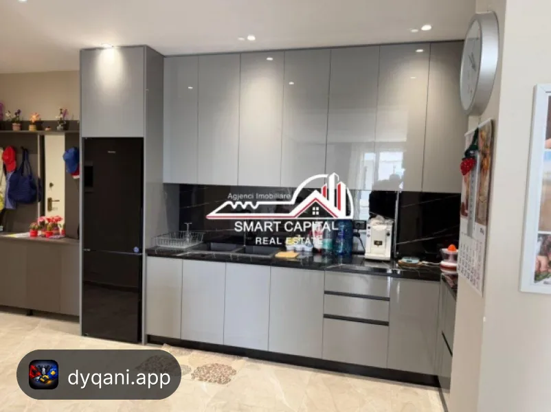Apartament 2+1 me Qera – Plazhi – 55,000 Lek – Vlorë — Vlorë