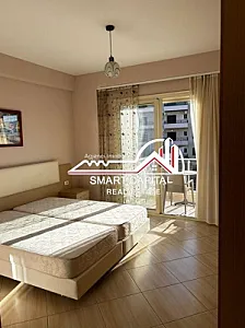 Apartament 1+1 me Qera – Pamje Full – 450€ – Vlorë – I mirë — Vlorë - Foto 5