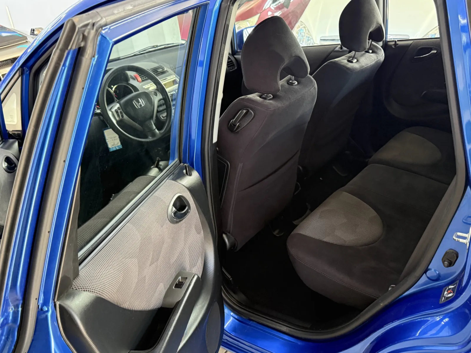 Honda Jazz 1.4 Automat 🇨🇭 — 430,000 ALL - Foto 12