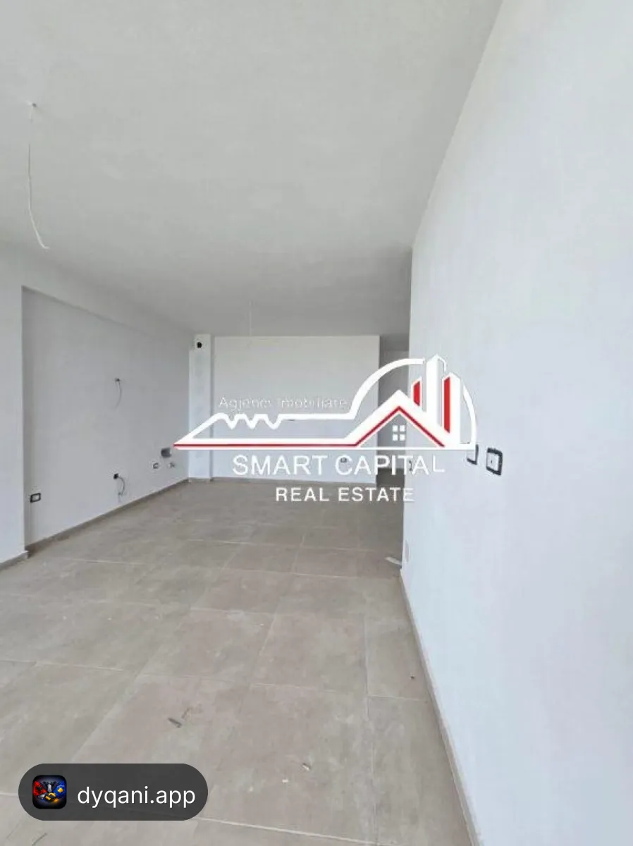 Apartament 1+1 në Shitje – Pamje – 121,000€ – Vlorë – I mirë — Vlorë - Foto 2