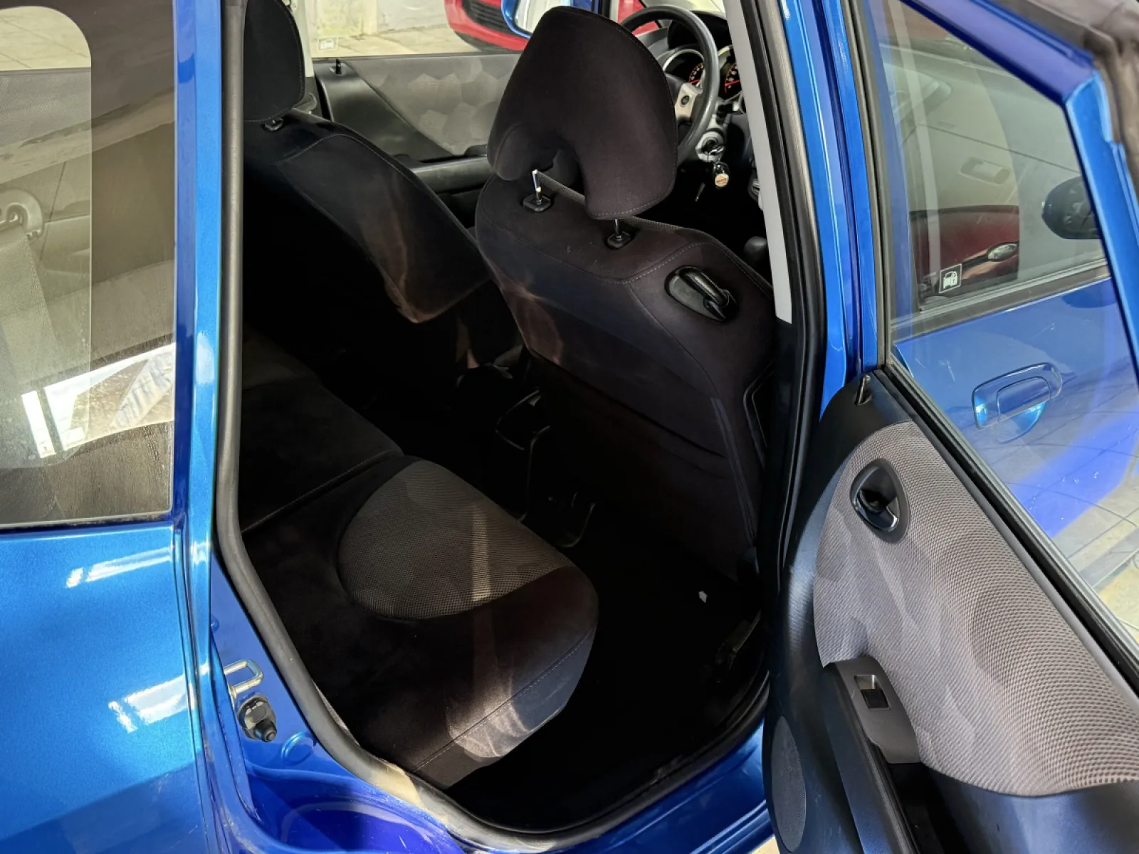 Honda Jazz 1.4 Automat 🇨🇭 — 430,000 ALL - Foto 13