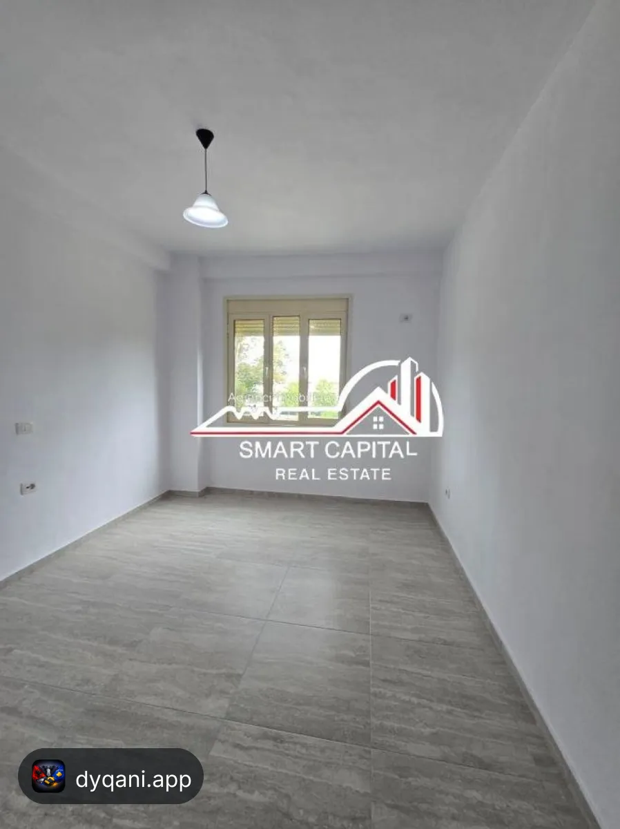 Apartament 2+1 në Shitje – Rruga Sazani – 200,000€ – I mirë — Vlorë - Foto 4