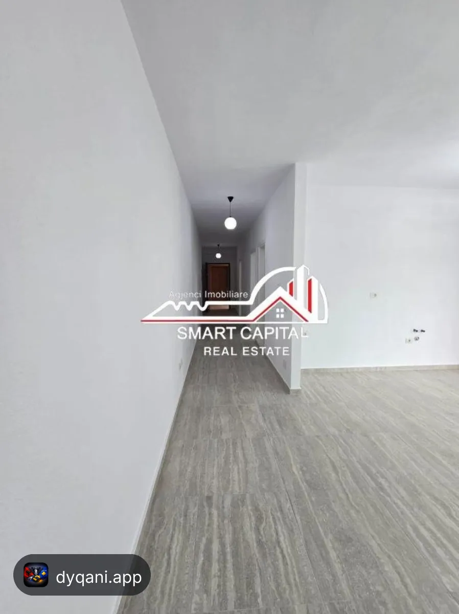 Apartament 2+1 në Shitje – Rruga Sazani – 200,000€ – I mirë — Vlorë - Foto 5