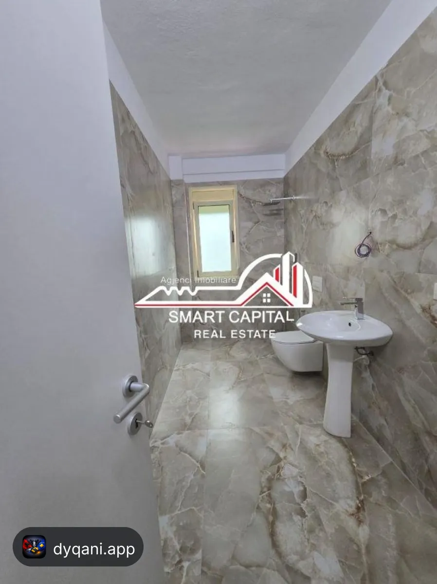 Apartament 2+1 në Shitje – Rruga Sazani – 200,000€ – I mirë — Vlorë - Foto 6