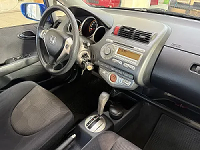 Honda Jazz 1.4 Automat 🇨🇭 — 430,000 ALL - Foto 15