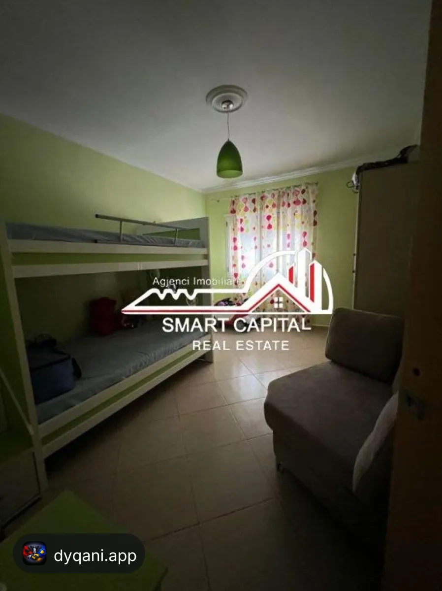 Apartament 2+1+2 me Qera – Mobiluar – 500€ – Vlorë – I mirë — Vlorë - Foto 3