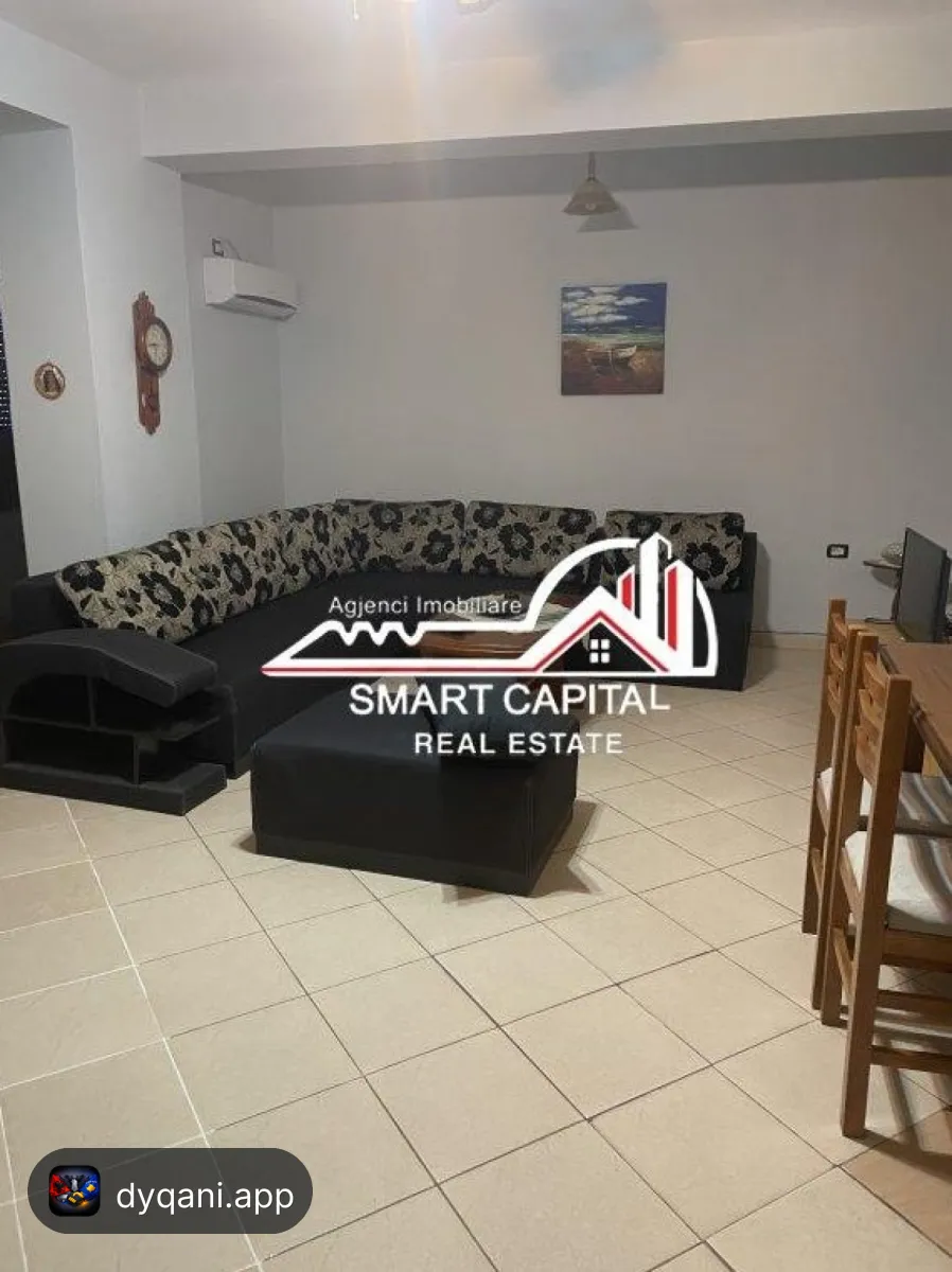 Apartament 1+1 me Qera – Mobiluar – 350 Lek – Vlorë – I mirë — Vlorë - Foto 1