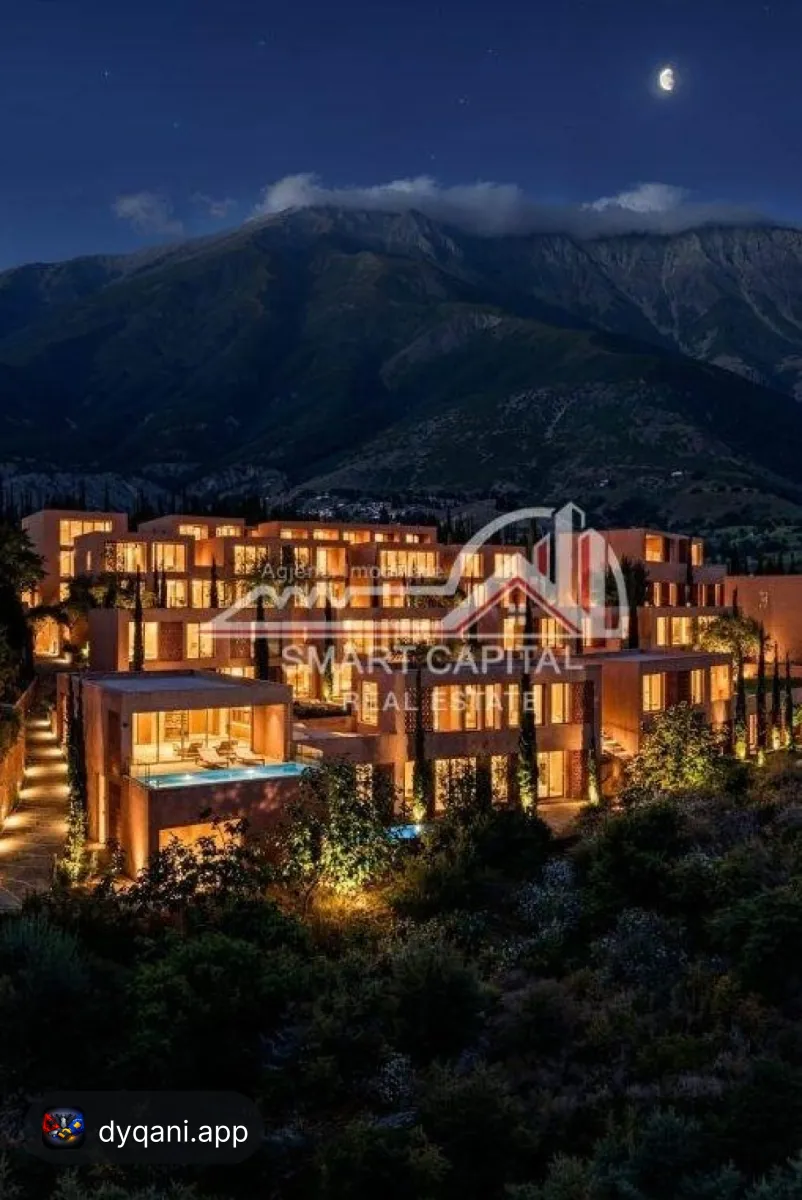 Rezidencë Private në Shitje – Riviera – 2,500€ – Vlorë — Vlorë - Foto 1