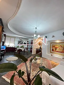 Apartament 3+1+2 në Shitje – 237,000€ – Vlorë – I mirë — Vlorë - Foto 1