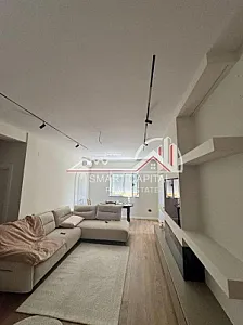 Vilë 4-Katëshe në Shitje – 720m² – 650,000€ – Vlorë – I mirë — Vlorë - Foto 3