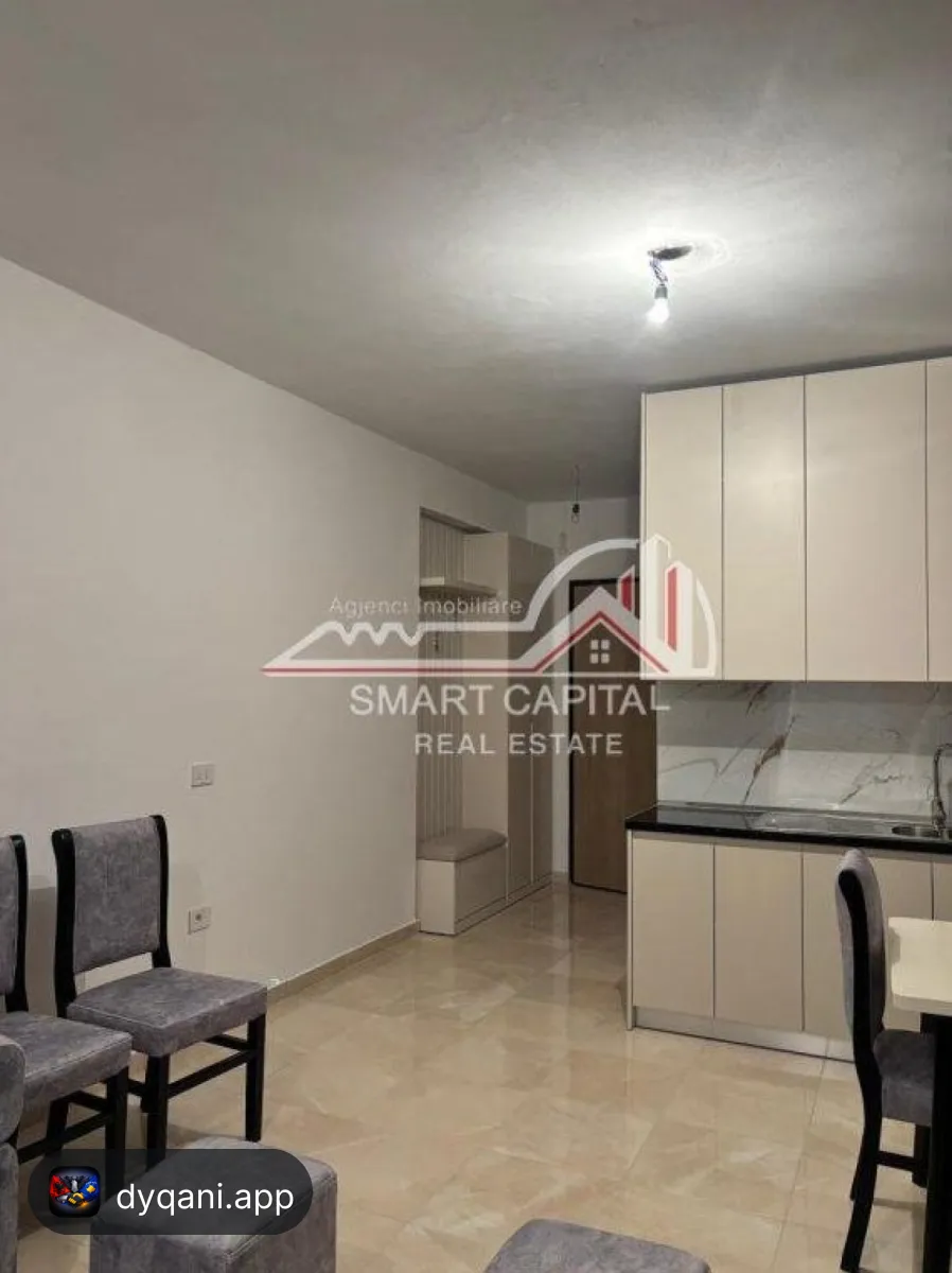 Apartament 2+1 me Qera – 50,000 Lek – Vlorë – I mirë — Vlorë - Foto 3