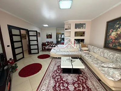 Apartament 3+1 në Shitje – Rruga – 190,000€ – Vlorë – I mirë — Vlorë - Foto 4