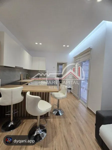 Kat i 2-të në Shitje – 132m², 3 – 150,000€ – Vlorë – I mirë — Vlorë