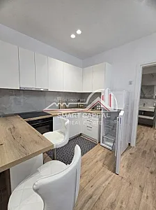 Kat i 2-të në Shitje – 132m², 3 – 150,000€ – Vlorë – I mirë — Vlorë - Foto 3