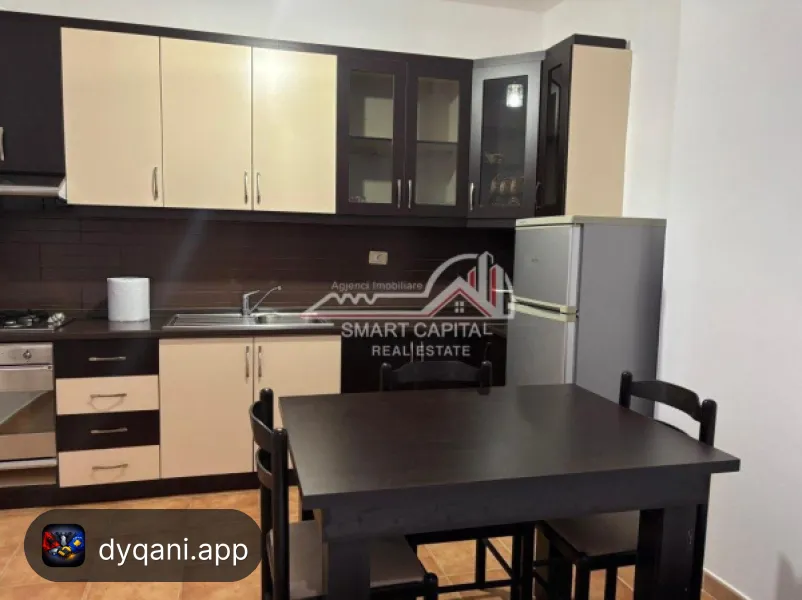 Apartament 1+1 me Qira – Mobiluar, Qendra – 350€ – I mirë — Vlorë