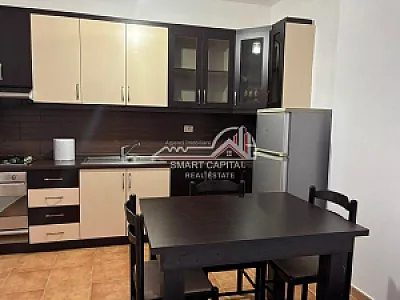 Apartament 1+1 me Qira – Mobiluar, Qendra – 350€ – I mirë — Vlorë - Foto 1