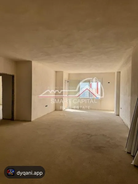 Apartament 2+1+2 në Shitje – Sheshi – 1,500€ – Vlorë — Vlorë