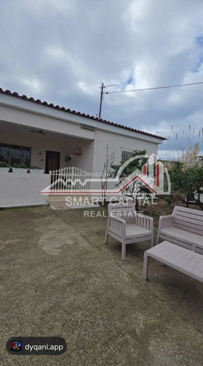 Shtëpi Private në Shitje – 1500 m² – 300,000€ – Vlorë — Vlorë - Foto 1