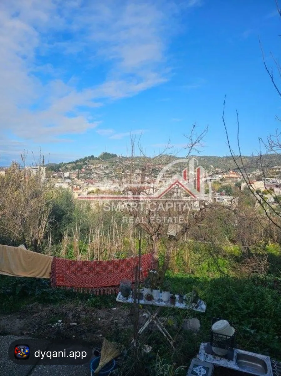 Truall 600 m² + 2 Shtëpi në Shitje – 182,000€ – Vlorë — Vlorë - Foto 2