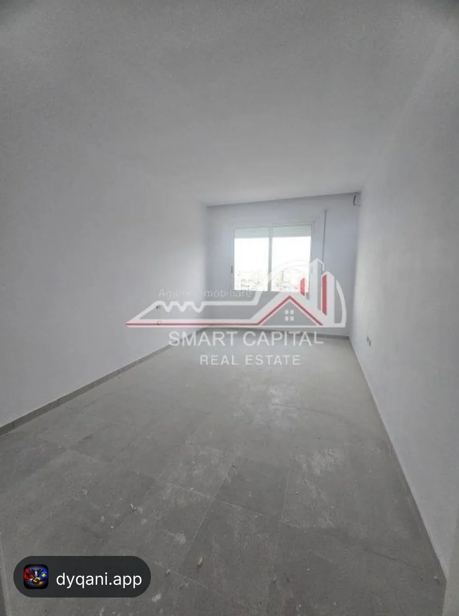 Apartament 2+1+2 në Shitje – Kati 9 – 1,500€ – Vlorë — Vlorë - Foto 2