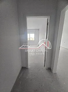 Apartament 2+1+2 në Shitje – Kati 9 – 1,500€ – Vlorë — Vlorë - Foto 3