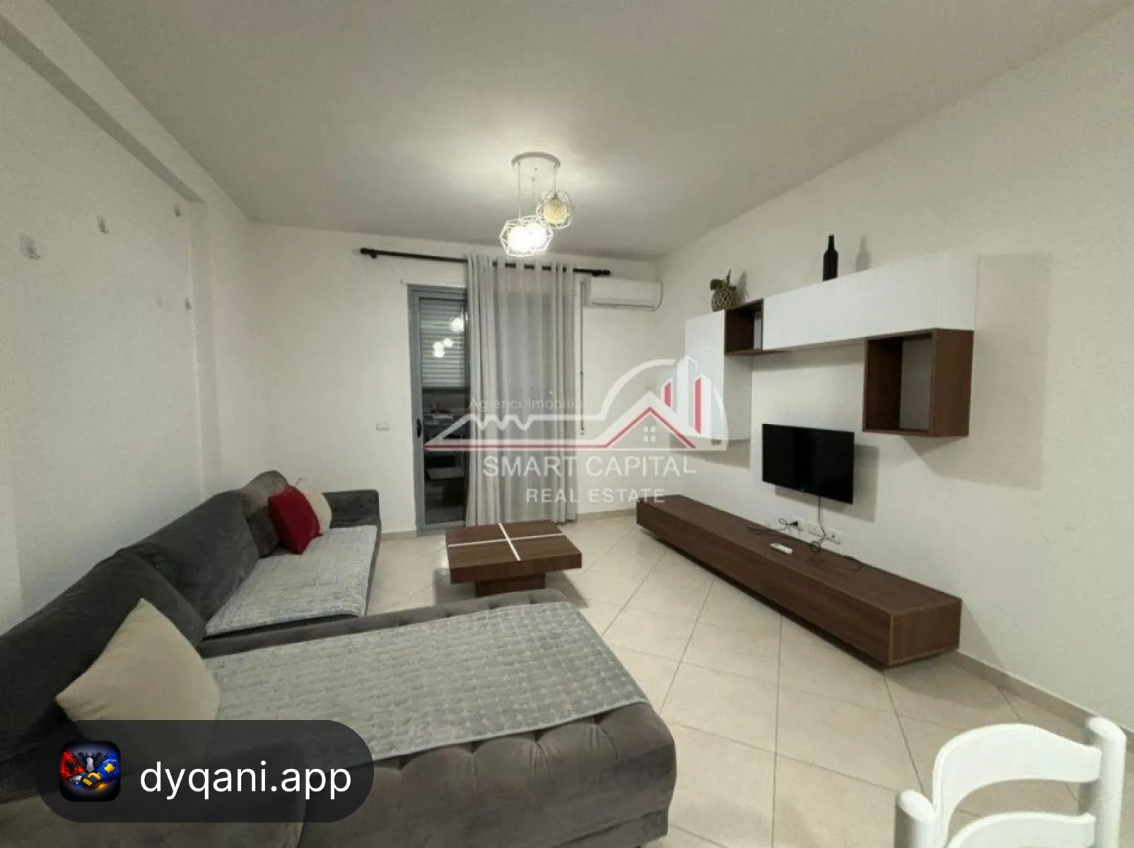 Apartament 2+1 me Qira – Mobiluar – 450€ – Vlorë – I mirë — Vlorë - Foto 1