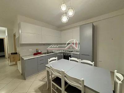 Apartament 2+1 me Qira – Mobiluar – 450€ – Vlorë – I mirë — Vlorë - Foto 6