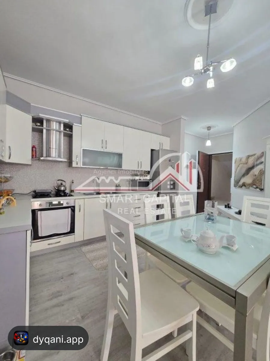 Apartament 2+2+2 në Shitje – 275,000€ – Vlorë – I mirë — Vlorë - Foto 3