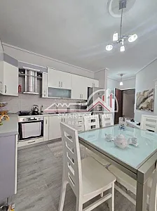 Apartament 2+2+2 në Shitje – 275,000€ – Vlorë – I mirë — Vlorë - Foto 3