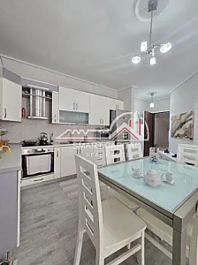Apartament 2+2+2 në Shitje – 275,000€ – Vlorë – I mirë — Vlorë - Foto 6