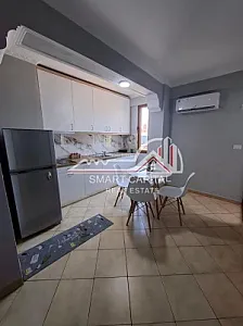 Apartament 2+1 me Qira – Mobiluar – 300€ – Vlorë – I mirë — Vlorë - Foto 1