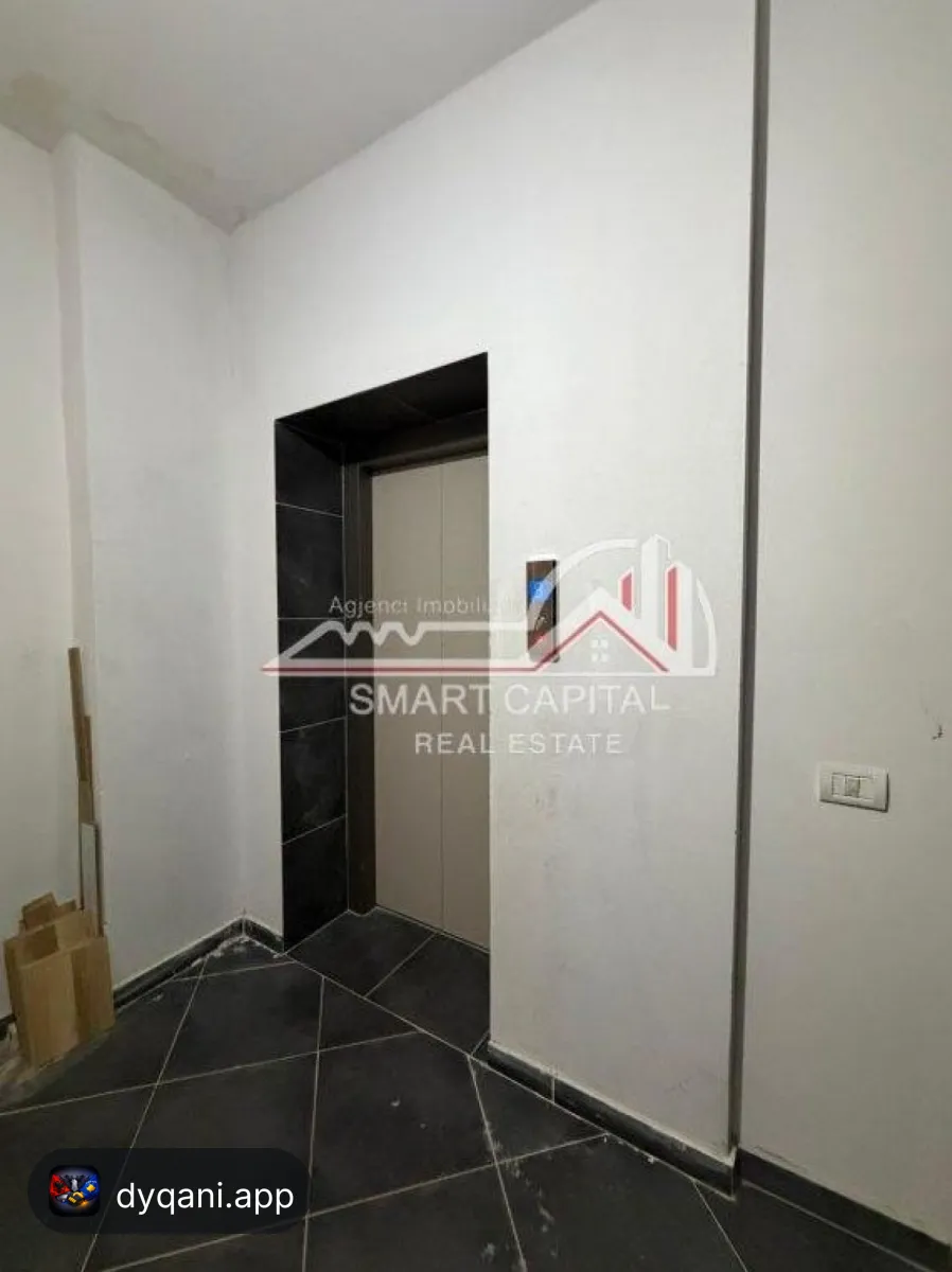 Shitet Papafingo Luksoze Ne Vlorë – 190,000€ – I mirë — Vlorë - Foto 8