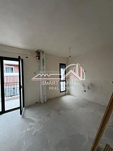 Apartament 2+1+2 në Shitje – 149 m² – 1,500€ – Vlorë — Vlorë - Foto 1