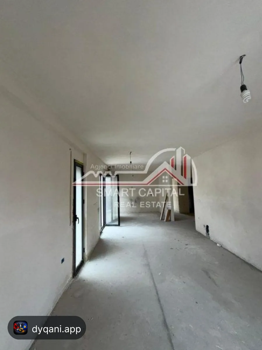 Apartament 2+1+2 në Shitje – 149 m² – 1,500€ – Vlorë — Vlorë - Foto 2