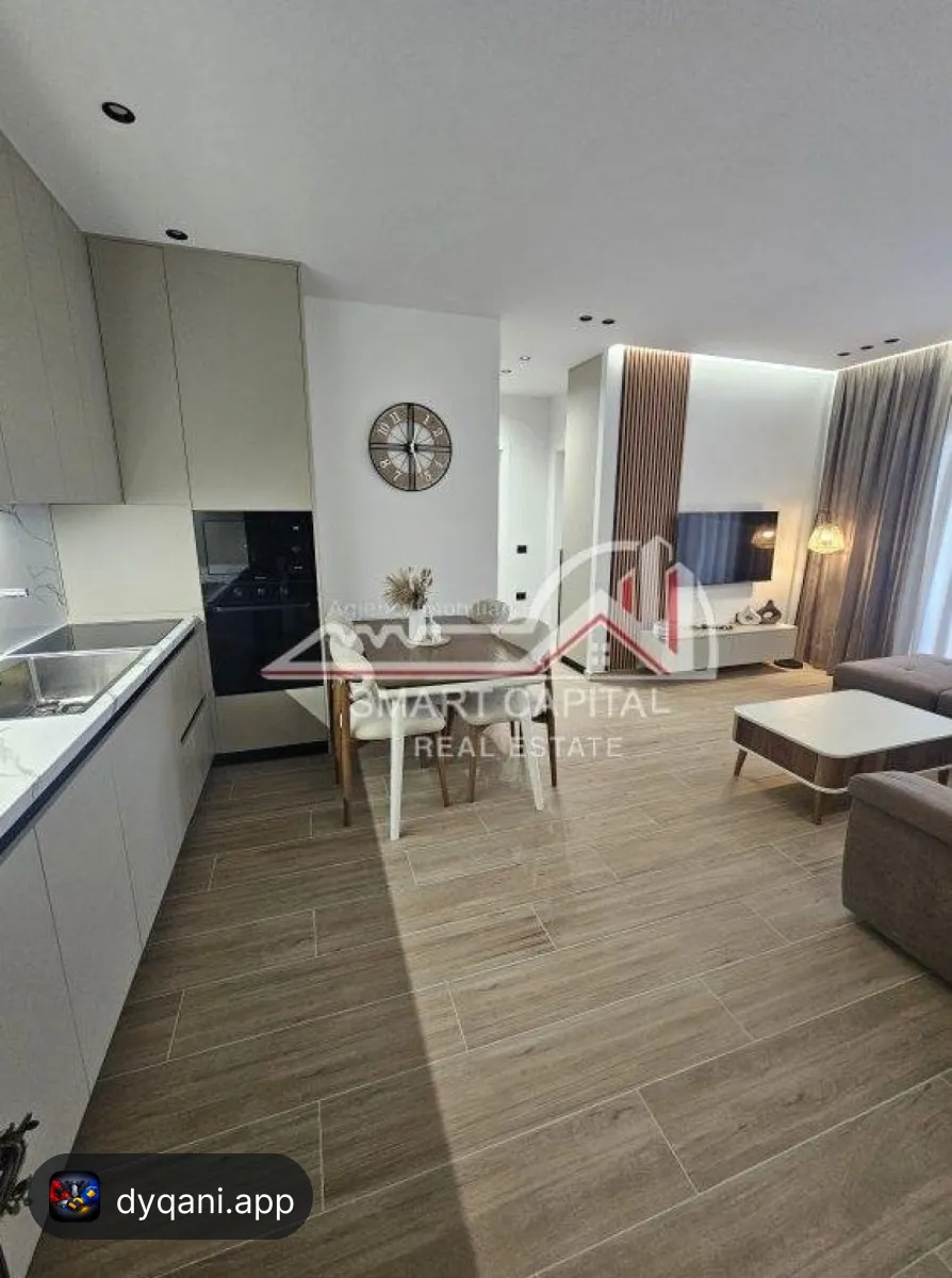Apartament 1+1 me Qira – Lungomare – 550€ – Vlorë – I mirë — Vlorë - Foto 1