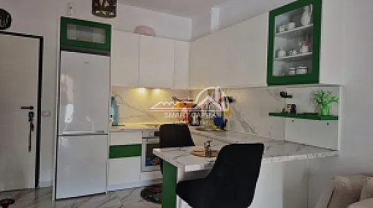 Apartament 1+1 me Qera – Mobiluar, Kati – 300€ – Vlorë — Vlorë - Foto 1