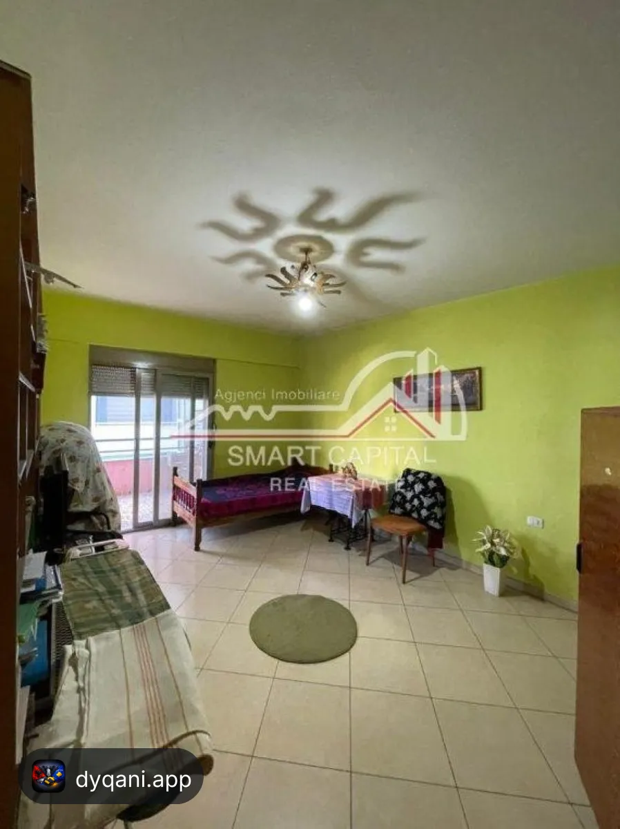 Shitet Apartament 3+1+2 -Rruga Dush – 140,000€ – Vlorë — Vlorë - Foto 1