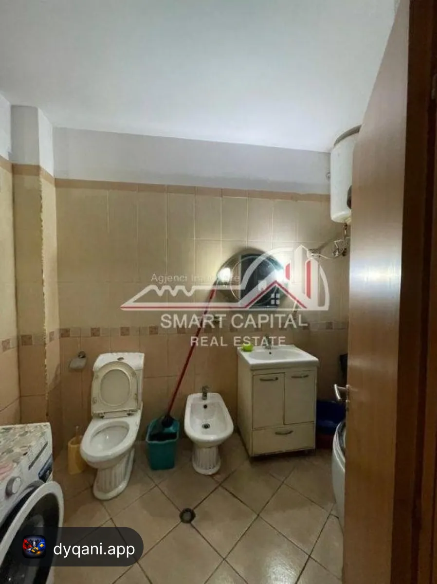 Shitet Apartament 3+1+2 -Rruga Dush – 140,000€ – Vlorë — Vlorë - Foto 3