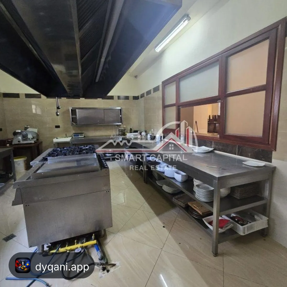 Ambient Biznesi 300m² me Qera – 2,300€ – Vlorë – I mirë — Vlorë - Foto 9