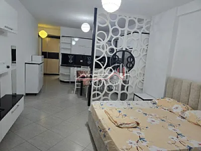 Garsoniere me Qira – Rruga – 30,000 Lek – Vlorë – I mirë — Vlorë - Foto 3