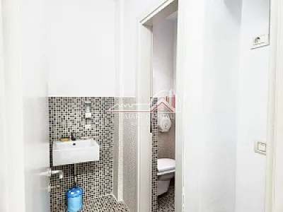Ambient Biznesi 160m² me Qera – 95,000 Lek – Vlorë – I mirë — Vlorë - Foto 10