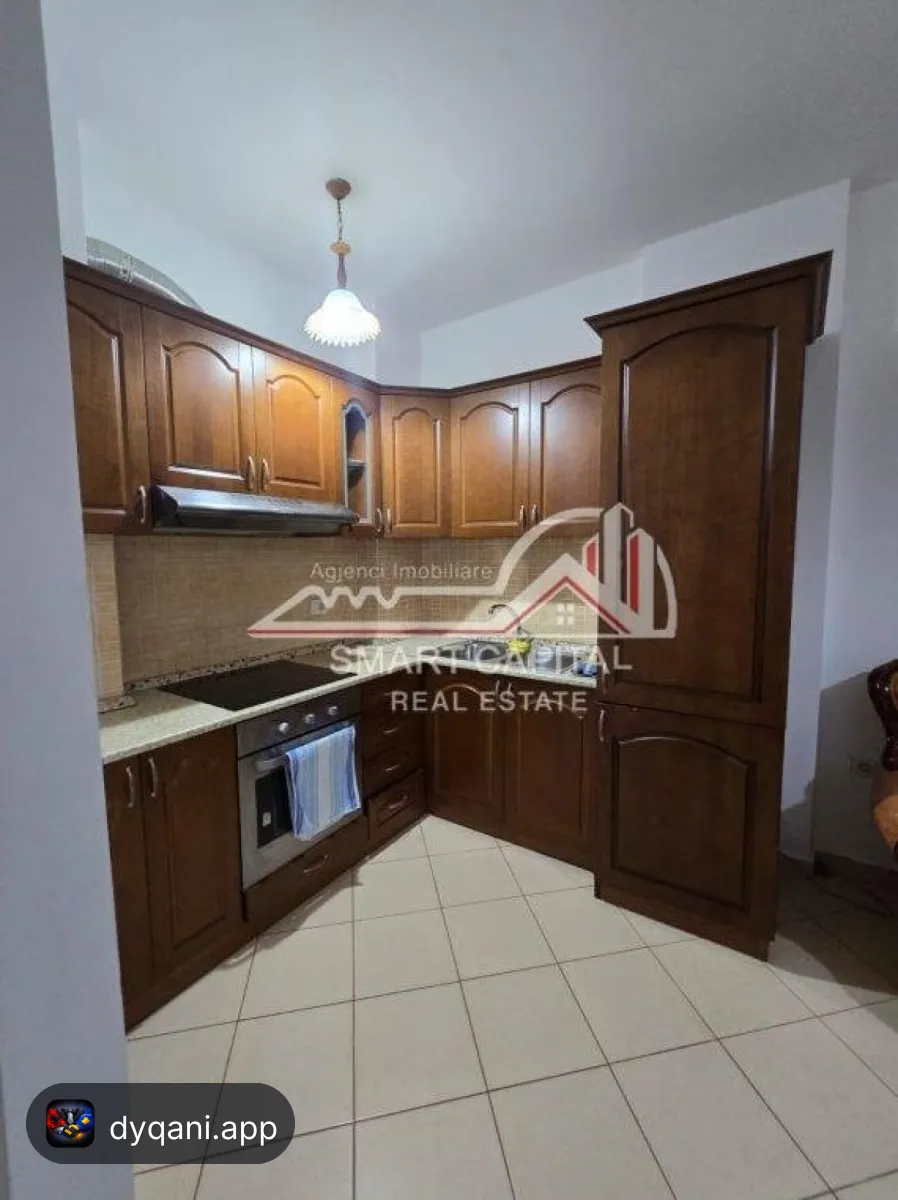Apartament 2+1 me Qera – Lungomare, Vlorë – 400€ – I mirë — Vlorë - Foto 2